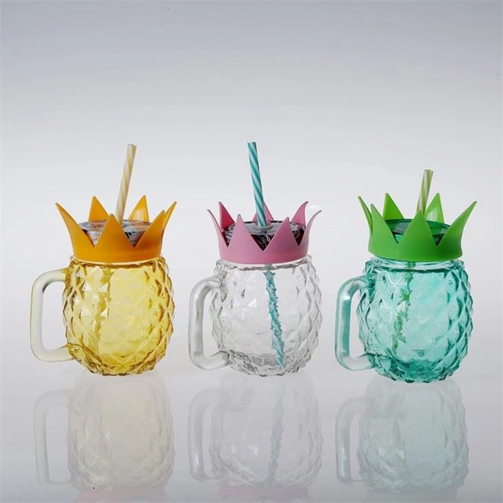 Pineapple Bottle With Straw